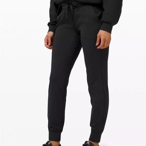 Ready to Rulu Joggers NWT